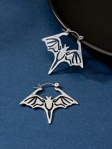 1對女式復古中空蝙蝠設計耳環,適合休閒穿著、派對、禮物贈送