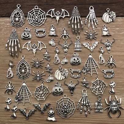 50 Piezas Al Azar De Plata Antigua Serie De Halloween Esqueleto Murciélago Calavera Calabaza Mago Murciélago Diablo Fantasma Araña En Forma De Telaraña Colgantes Para Hacer Joyas Diy Collar Pulsera Pendientes Hechos A Mano