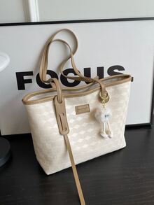 Large Capacity Fashionable Contrast Edge Tote Bag With Alphabet Letter Decoration And Pendant - Khaki - View 3
