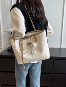 Large Capacity Fashionable Contrast Edge Tote Bag With Alphabet Letter Decoration And Pendant - Khaki - View 2