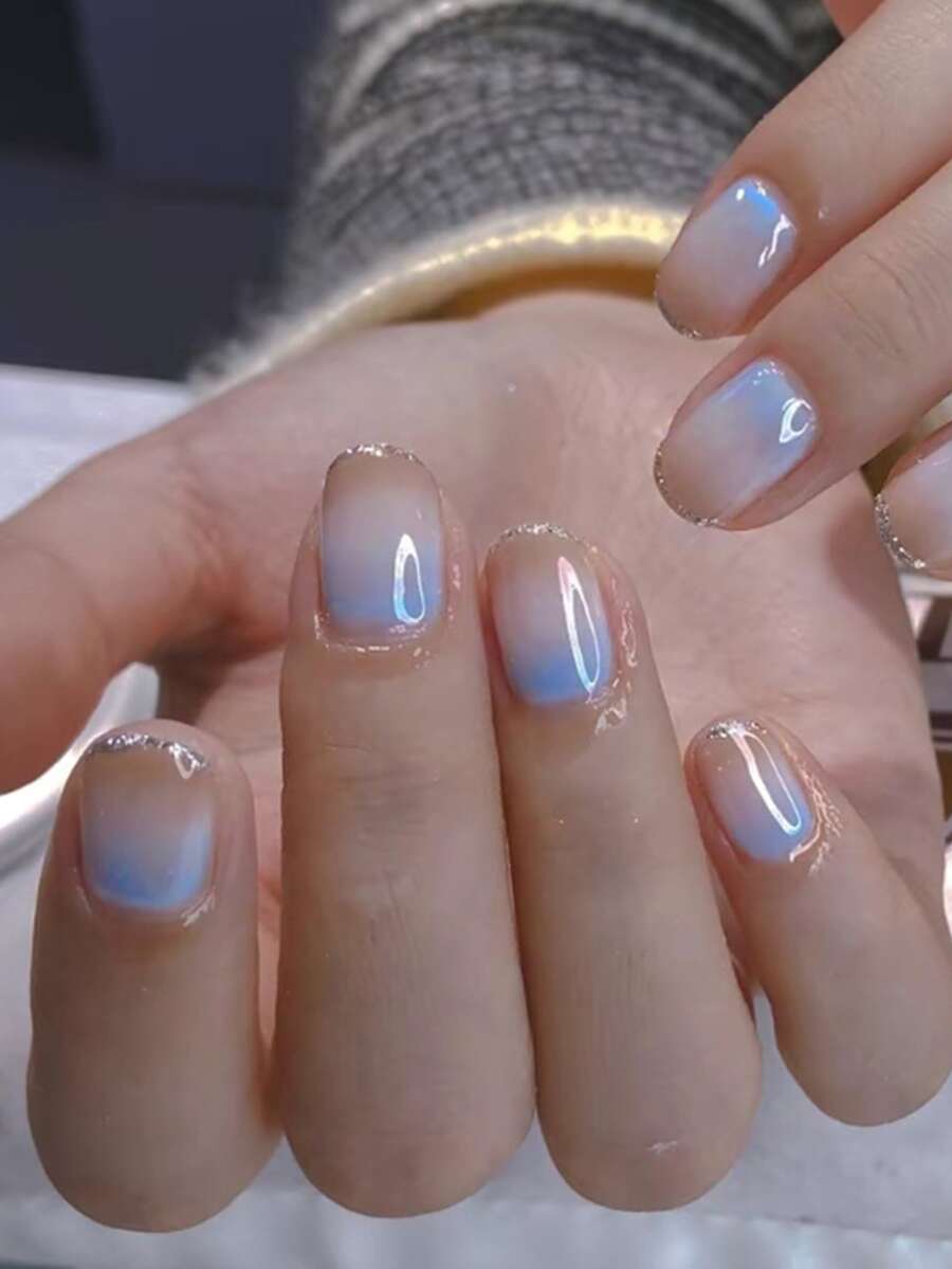 24 Piezas/set Consejos De Uñas De Manicura Francesa Cuadrados Y Cortos Con Diseño De Degradado Azul, Simple Y Elegante, Adecuados Para Mujeres Y Niñas - Multicolor - Ver 1