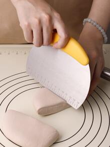 1pc Stainless Steel Half-Round Flour Scraper With Scale, Cake Dough Cutter, Baking Tool, Kitchen Scraper For Home Use - Yellow - View 4