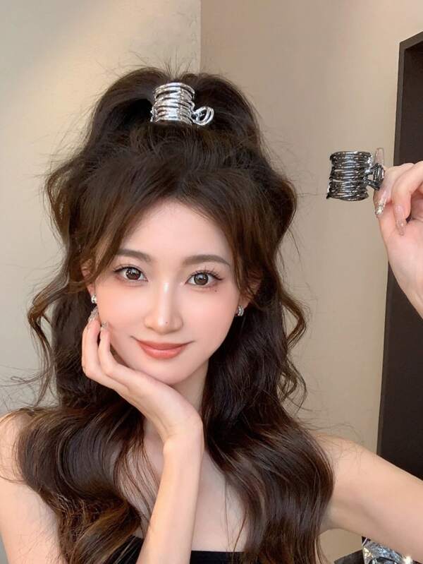 1pc Women's Metallic High Ponytail Holder, Fashionable Hair Claw Clip Hair Accessory Street Tiaras Hair Clips Hair Jaw Clip Hair Clamps Hair Clutch Hair Catcher Clip, Elegant Fall Winter Hair Accessories For Women For Vacation Outfits Woman