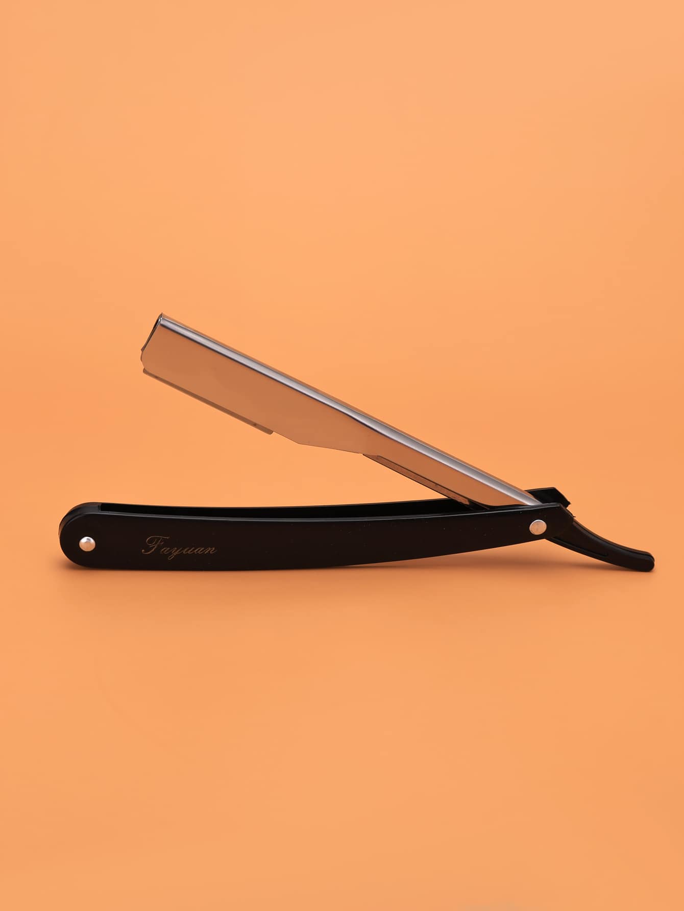 Razor - Zwart - Bekijken 1