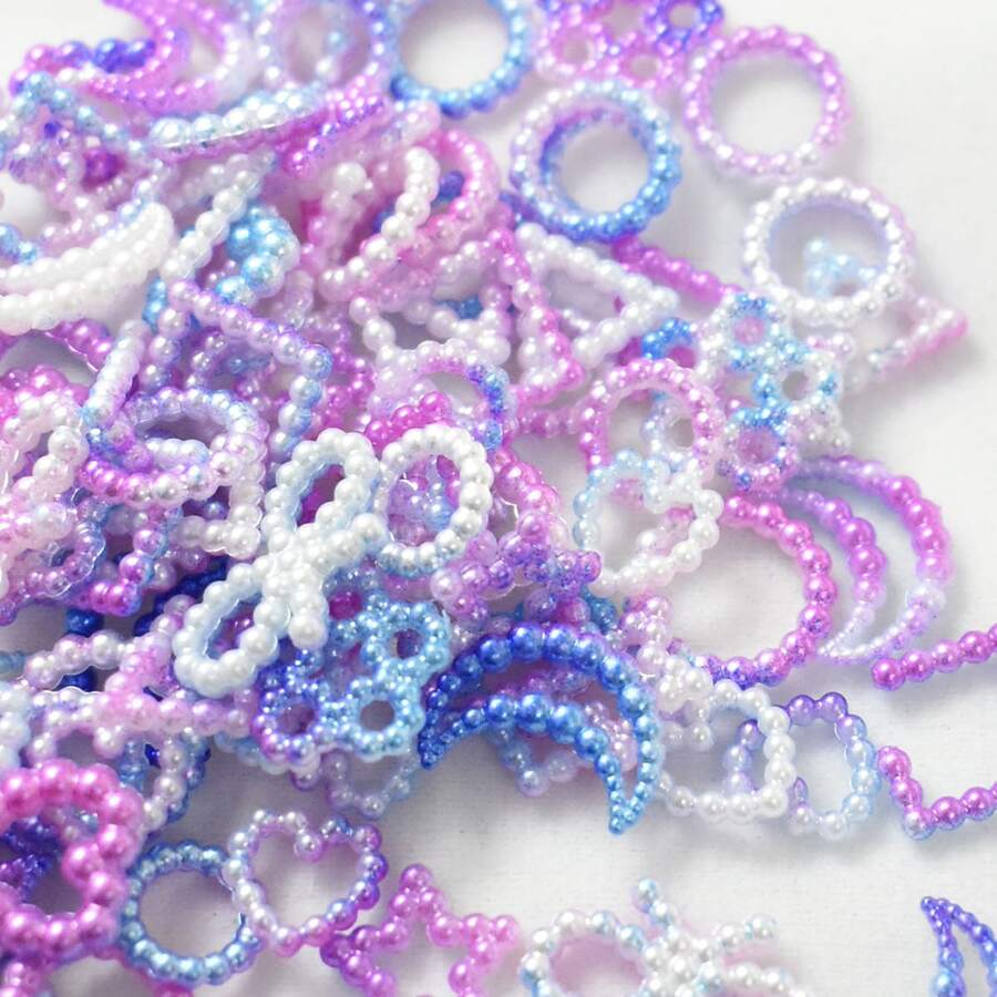 Yiwu Qiyou Accessories Co., LTD 件裝約 100 顆壓克力混合心形和星星設計珠子，用於製作手鍊項鍊 - 彩色 - 查看 1