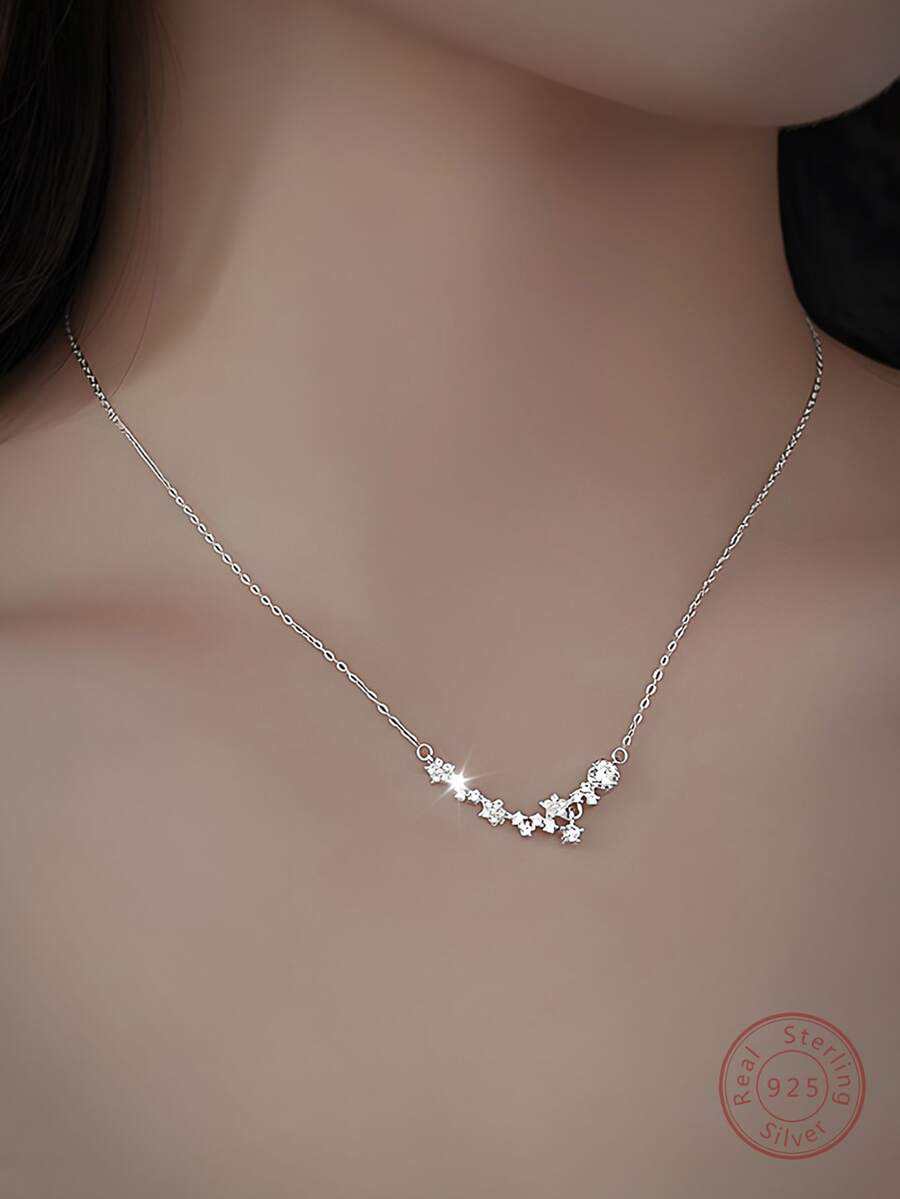 1入組時尚簡約風S925銀星形設計優雅方晶鋯石鑲嵌吊墜項鍊適用於女士日常穿著和派對 - 銀色 - 查看 1