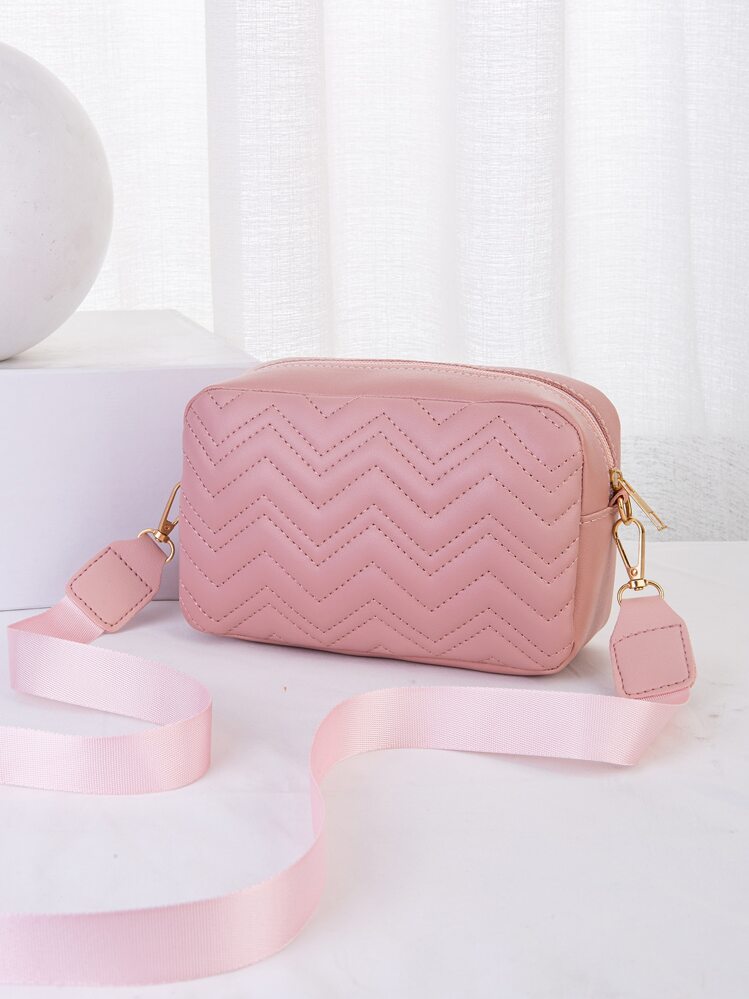 1pc Pink Quilted Diagonal Crossbody Bag, Fashion Versatile V-Stitched Embroidered Small Square Shoulder/Crossbody Bag For Women, Gold Hardware Decor - Pink - View 4