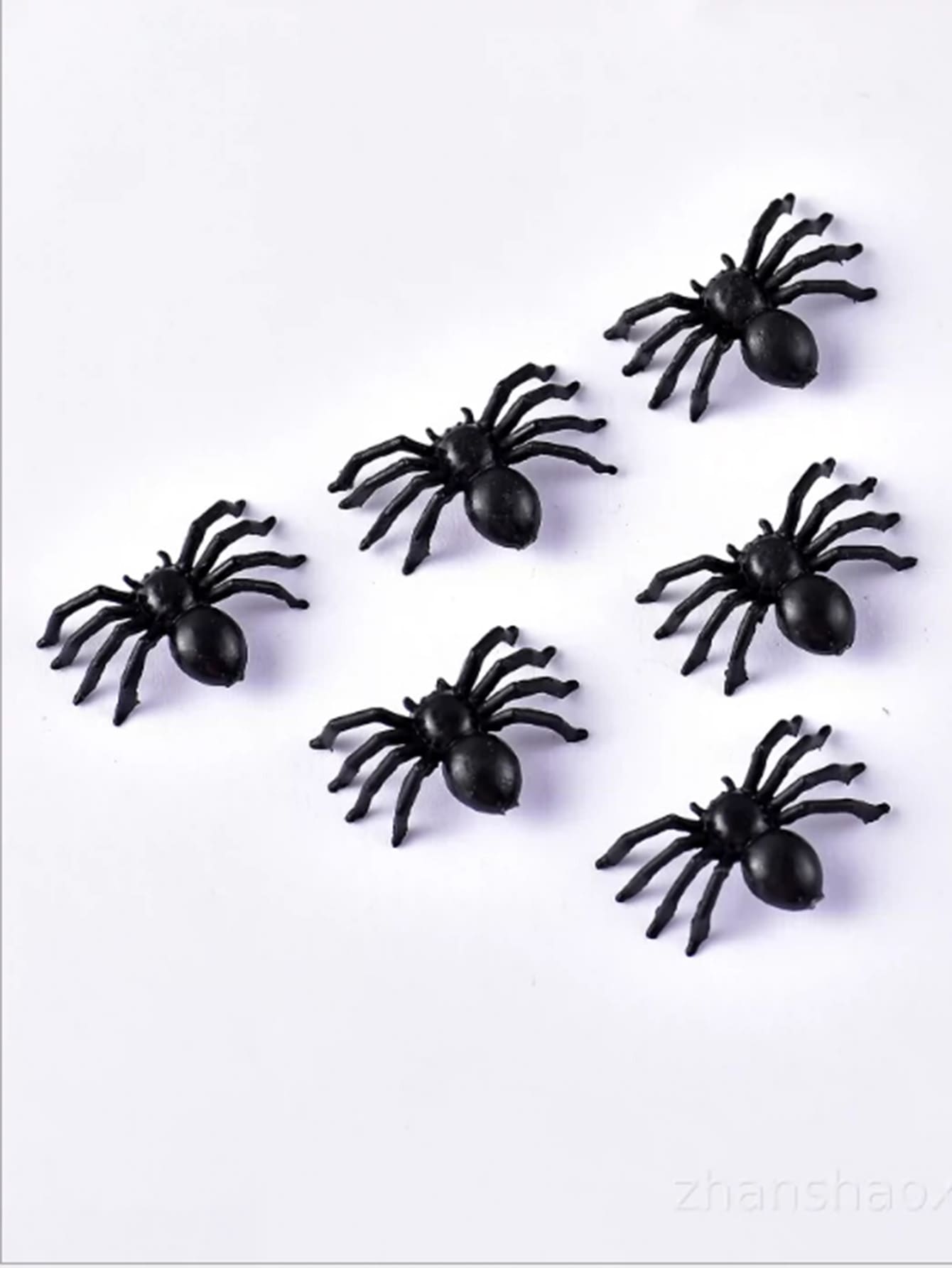 50pcs/set Small Black Plastic Spider, Black Luminous Glow In The Dark