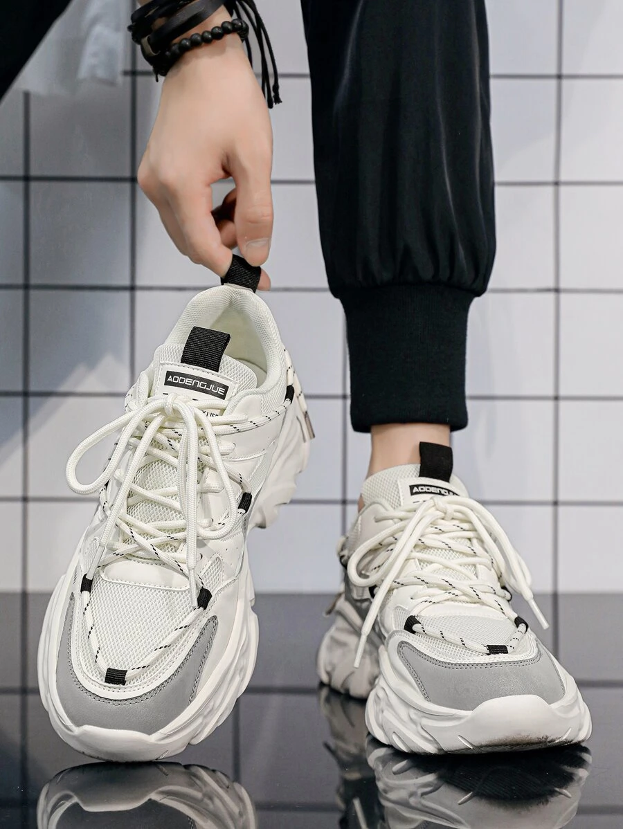 Men's Letter Graphic Front Lace-Up Wavy Pattern Double Shoelaces Contrast Color Chunky Sneakers
