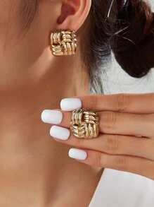 1pair Fashionable & Punk Style Twisted Square & Cross Button Daily & Office Wear Stud Earrings