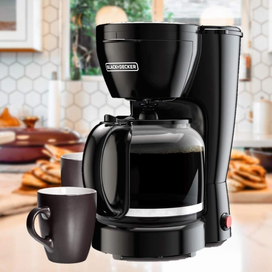 Cafetera Base Caliente Jarra Antigoteo 12 Tazas Black+Decker - Negro - Ver 1