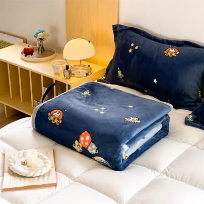 1pc Astronaut Blue Flannel Double-sided Fleece Blanket