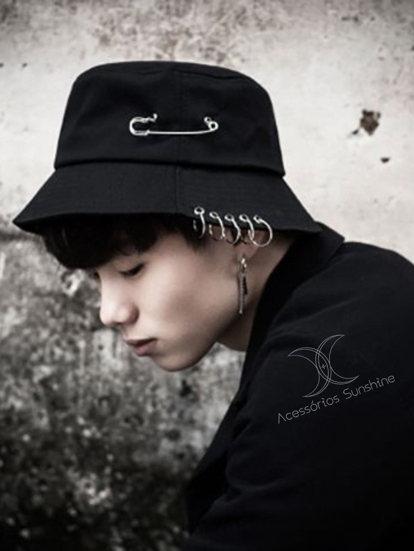 Men Bucket Hat - Black - View 1