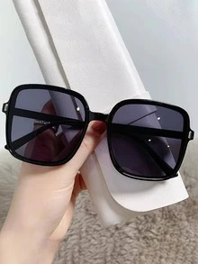 1 件女士方形时尚眼镜，黑色镜框，附赠眼镜袋 - 黑色 - 查看 1