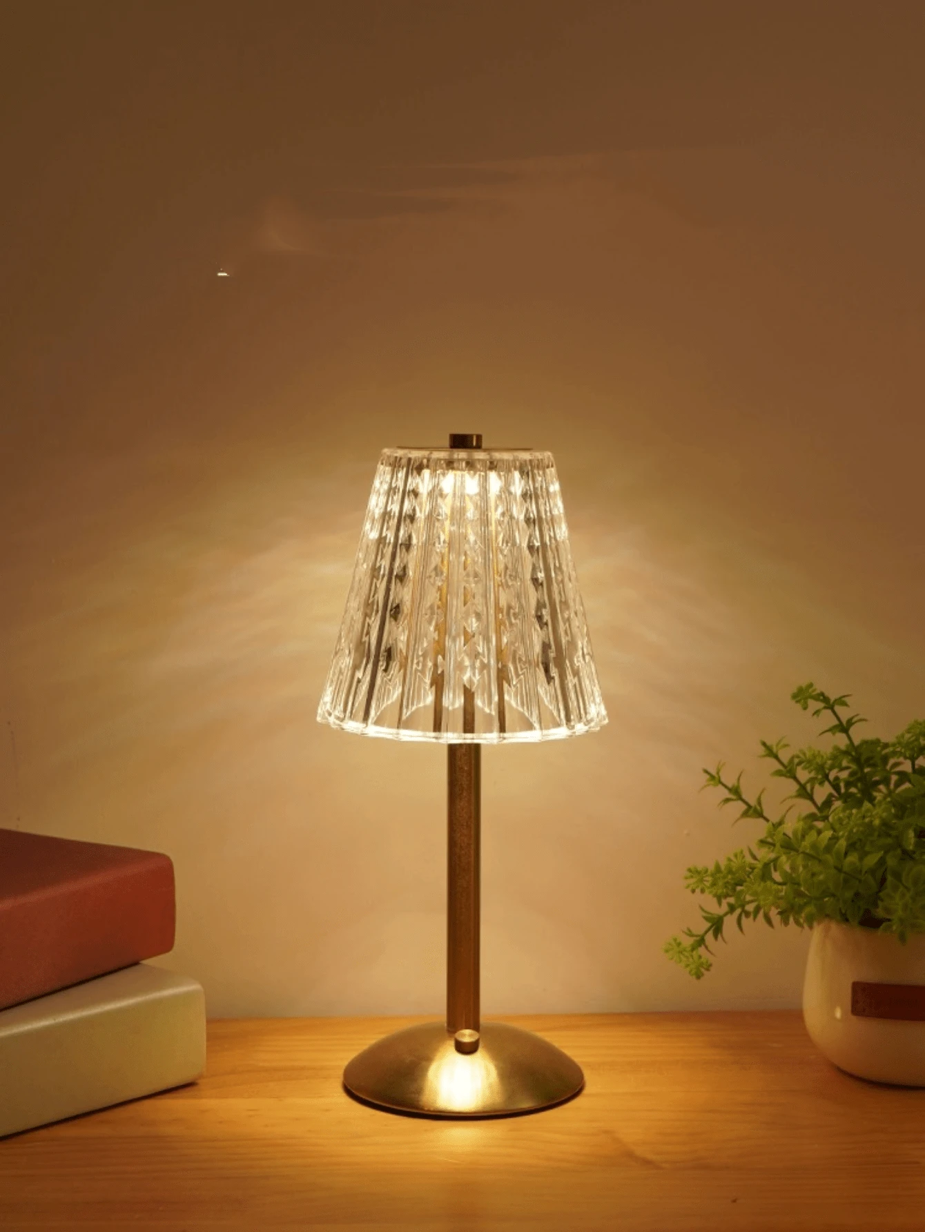 Metal Table Lamp With Ambient Lighting For Dining Room Or Outdoor Use, As A Small Night Light - Apricot - View 1