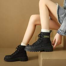 女式復古高筒機車靴,厚底,英倫風格,適用於工作和踏山 - 黑色 - 查看 6