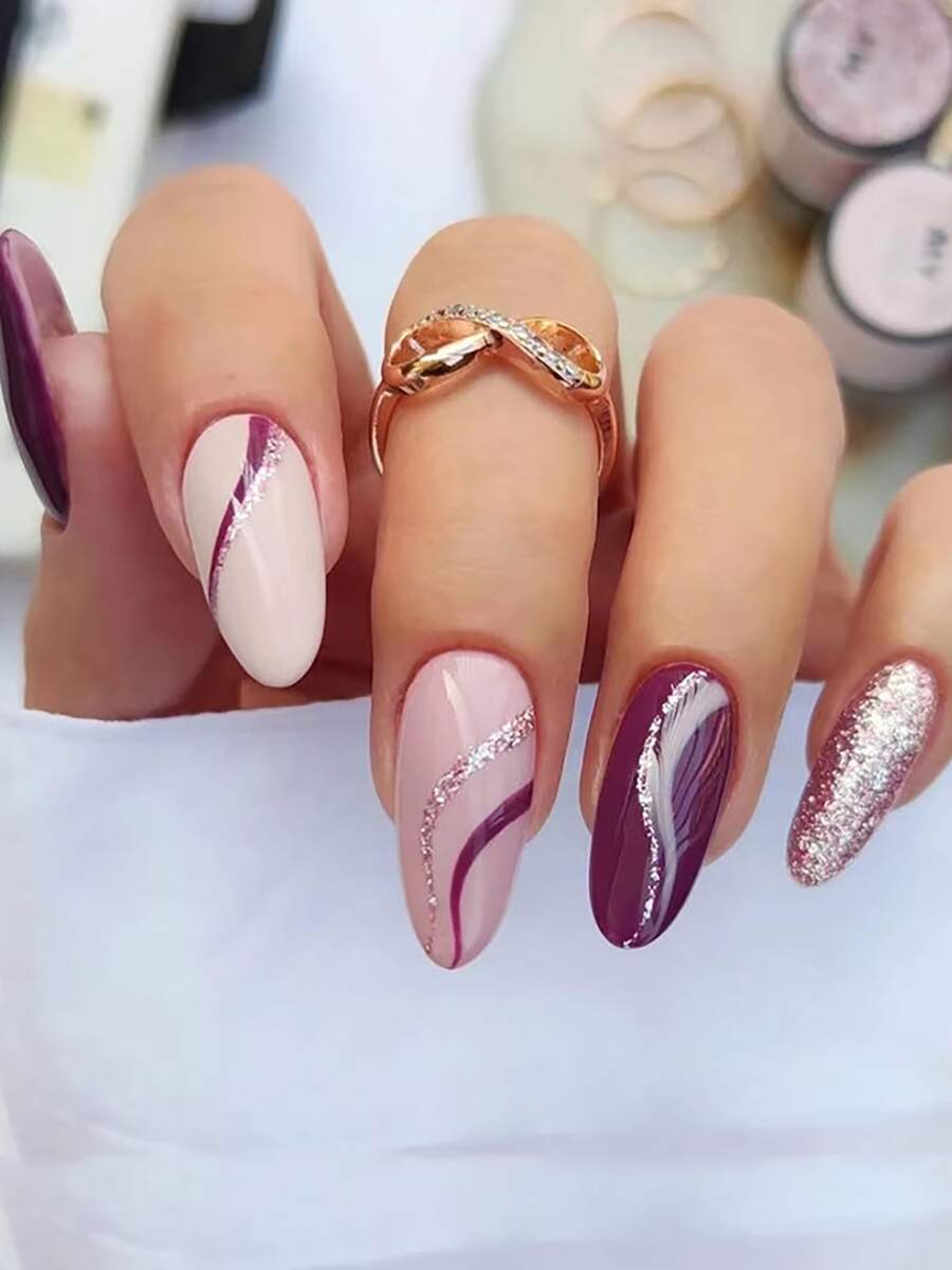 24 Piezas Uñas Postizas Cortas En Forma De Almendra Con Diseño De Varias Bandas De Colores Y Ondulaciones De Agua En Un Tono Oscuro De Morado, Que Incluyen Pegamento Tipo Jelly, Una Lima Para Uñas Y Un Palillo De Madera - Multicolor - Ver 1