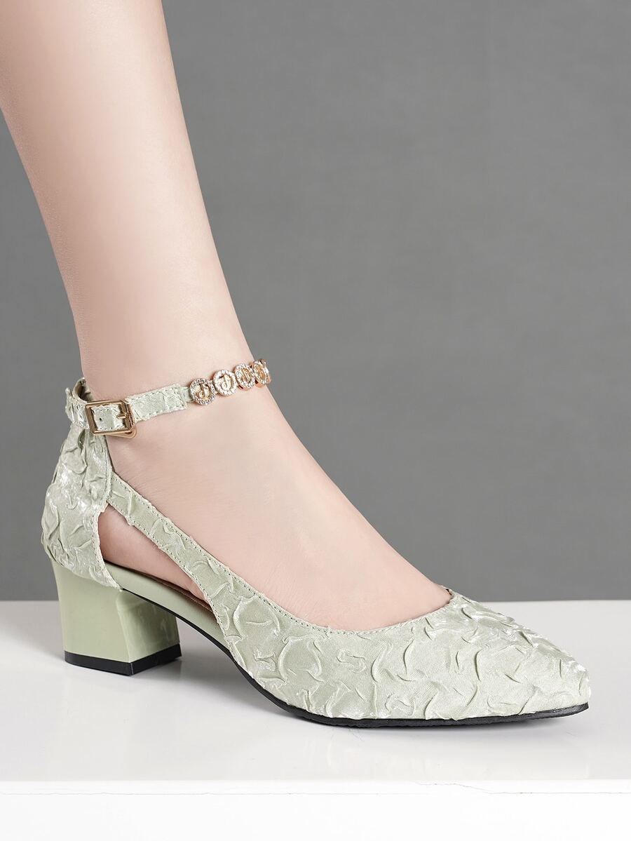 Fashionable Chunky Heel Hollow Out High-Heels Women's Pointed-Toe Shoes