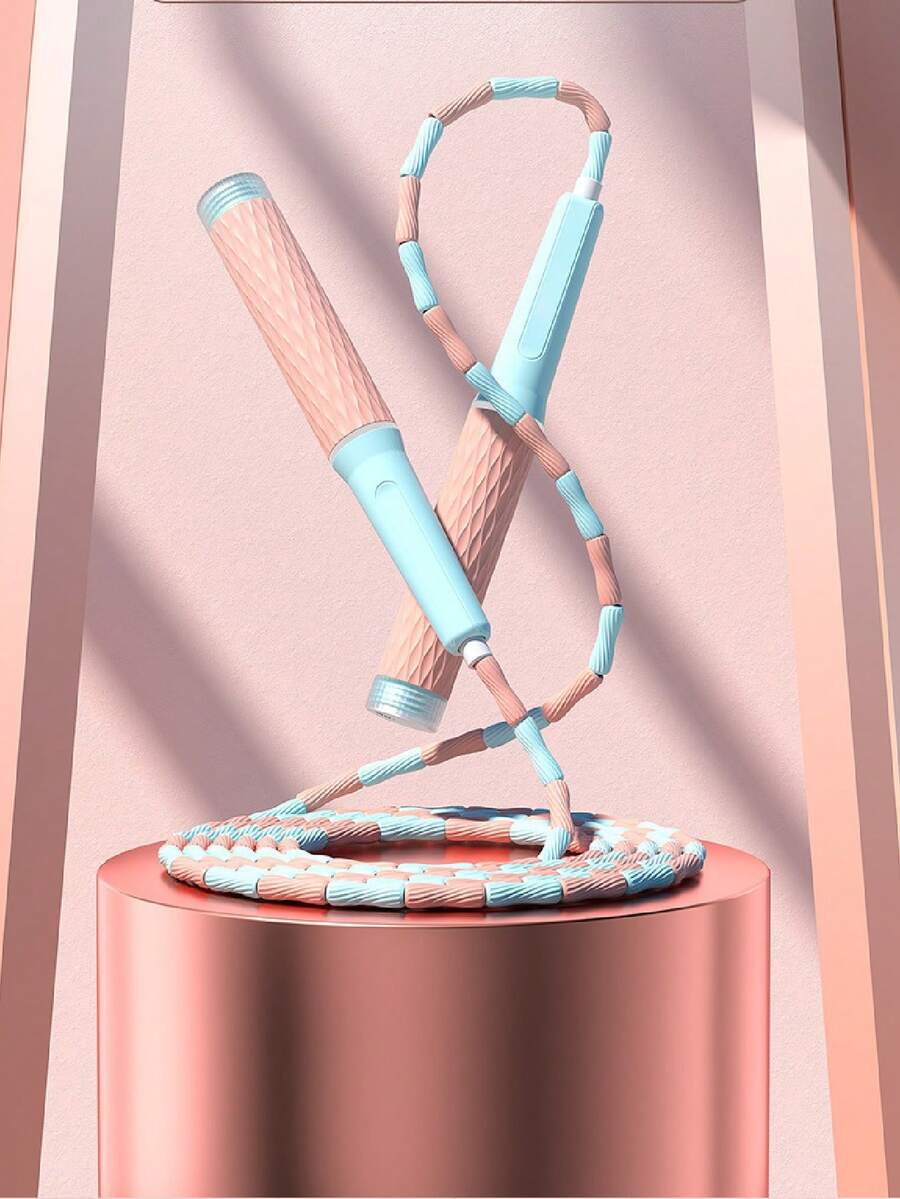 1個帶有竹子設計手柄的兒童健身加重跳繩