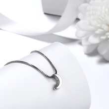 1入組微小月亮項鍊適合女士男士,時尚極簡小新月吊墜首飾類,925純銀精細項鍊吊墜適用於男孩女孩約會生日禮物日常穿著裝飾用品