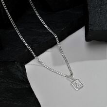 Corrente Masculina Com Pingente Letra Inicial Banhada A Prata 925 - Letra P - Visão 1