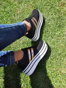 Tenis de plataforma alta color negro cómodos - Negro - Ver 2