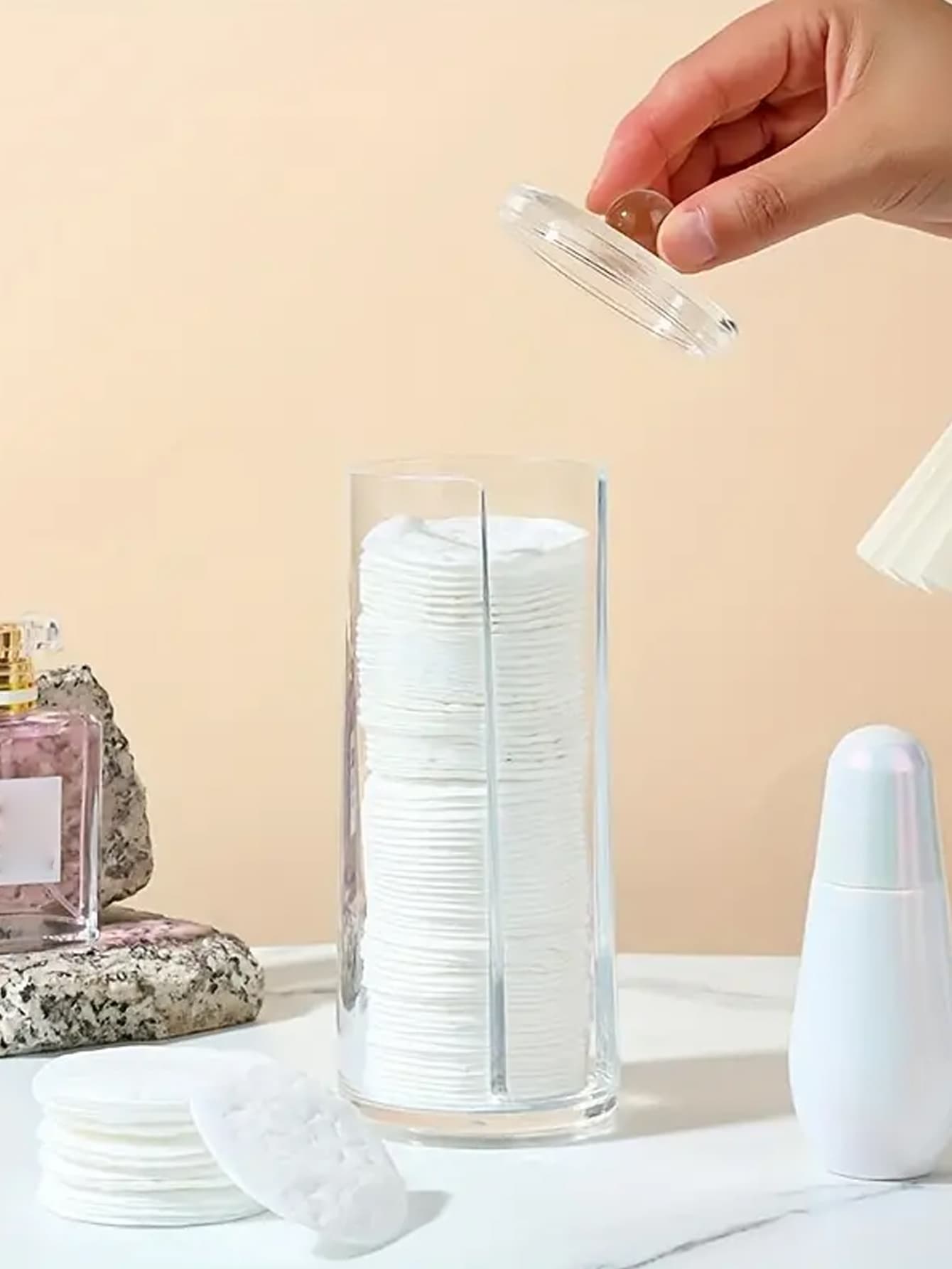 1入組棉球存儲盒,晶瑩剔透的化妝棉自動分配器,棉簽收納盒,帶蓋子的化妝棉容器,多功能亞克力化妝品收納盒 - 無色 - 查看 1