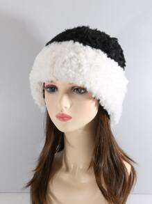 1pc Ladies' Simple Casual Rimless Plush Knitted Hat In Black & White, Perfect For Daily Use In Fall/winter - Black and White - View 1