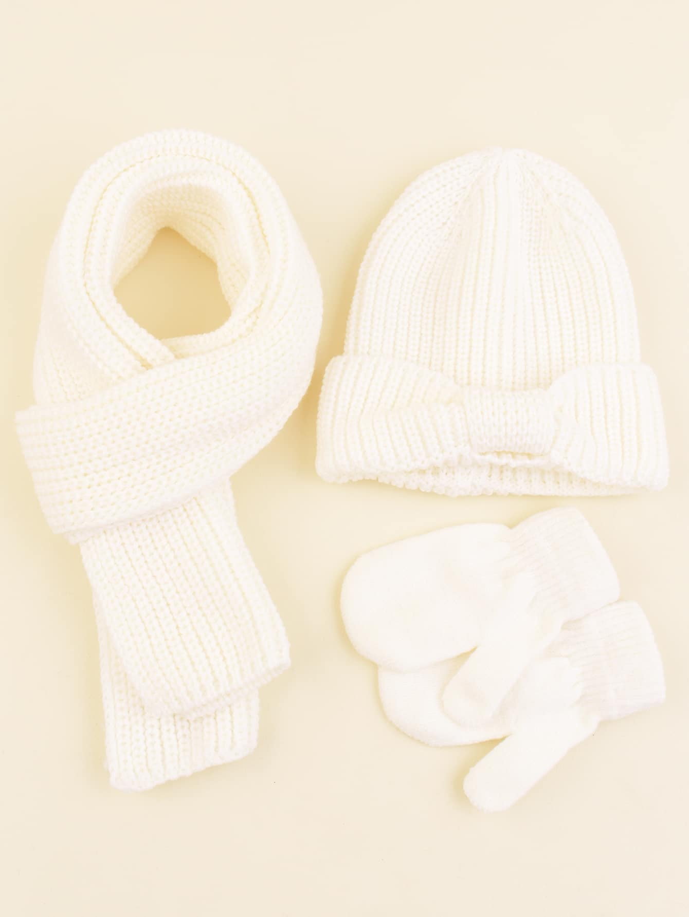 1套寶寶可愛針織帽子、手套&圍巾套裝,帶蝴蝶結,適用於女孩日常穿著的戶外冬季暖羊毛帽子 - 白色 - 查看 1