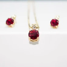 銅製豪華紅寶石、水晶、玻璃水晶嵌入耳環和項鍊套裝- 結婚、宴會、休閒假日或約會理想之選(包含頸鍊和耳環) - 酒紅色 - 查看 5