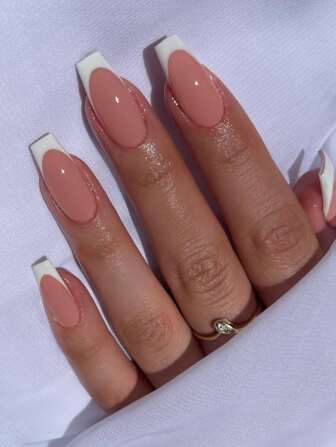 24 buc. Unghii false lungi, simple, franțuzești, purtătoare + 1 bucă pilă de unghii + 1 buc. Gel Jelly Presa pe unghii.