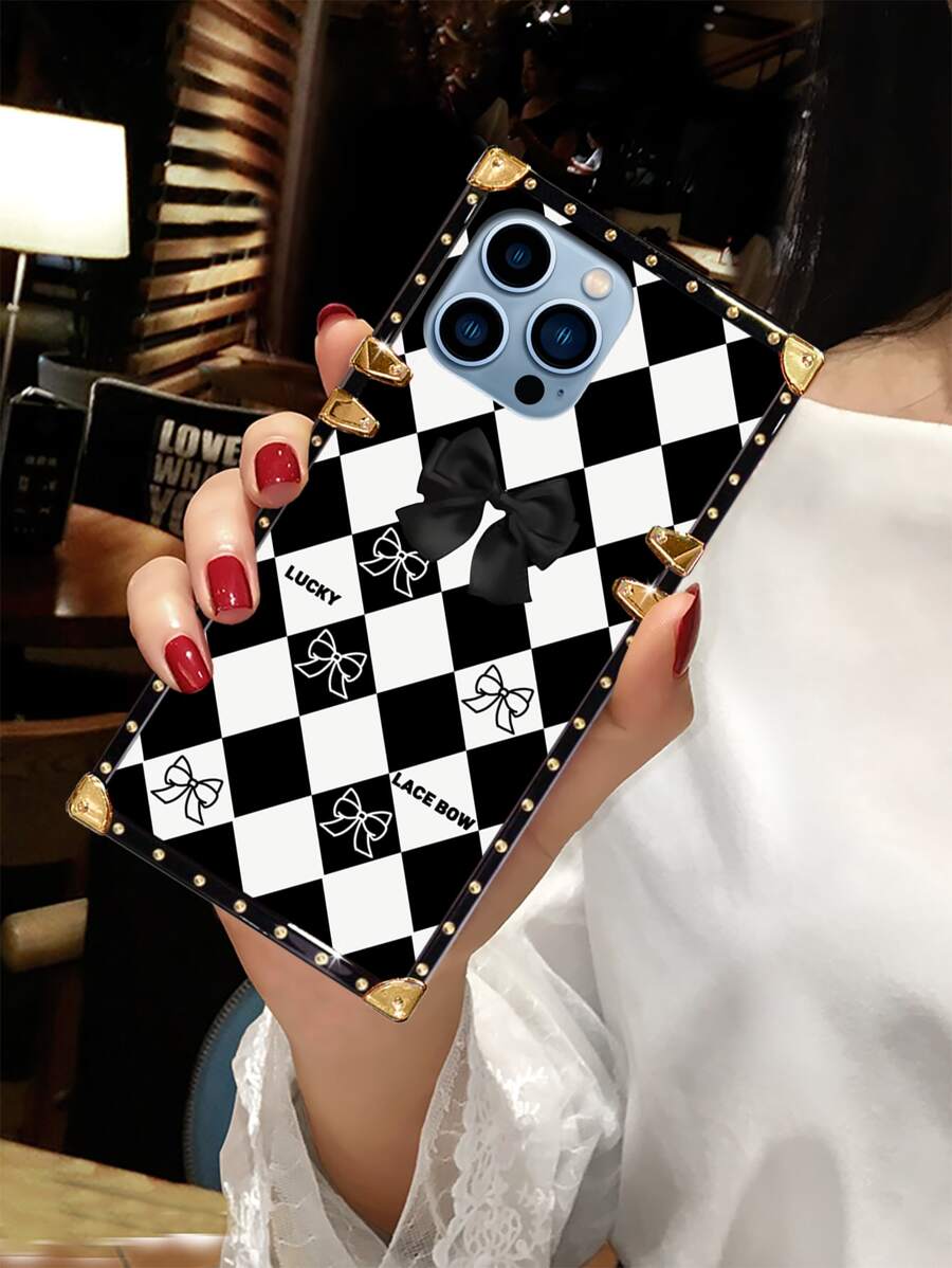1pc Fashionable Checkered Rectangle Pattern Protective Phone Case Compatible With Apple 13 Pro Max - Black and White - View 1