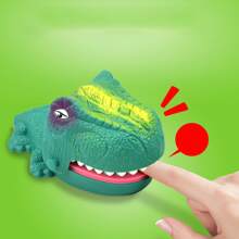 1pc Dinosaur Bite Hand Prank Toy For Parent-child Interaction, Desktop Game, Stress Relief - Green - View 3