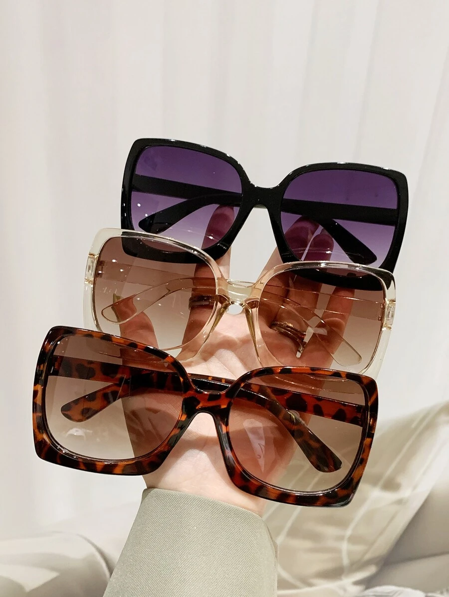 1pc Women Fashionable Oversized Fashion Glasses Asymmetrical Retro 90s Style Shades Beach Accessories For Summer Beach Vacation,Outdoor,Travel - Black - View 1