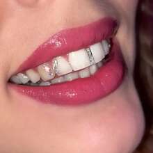 1pc Sparkling Cubic Zirconia Single Grillz for Women - Iced Out Teeth Accessory - Silver - View 2