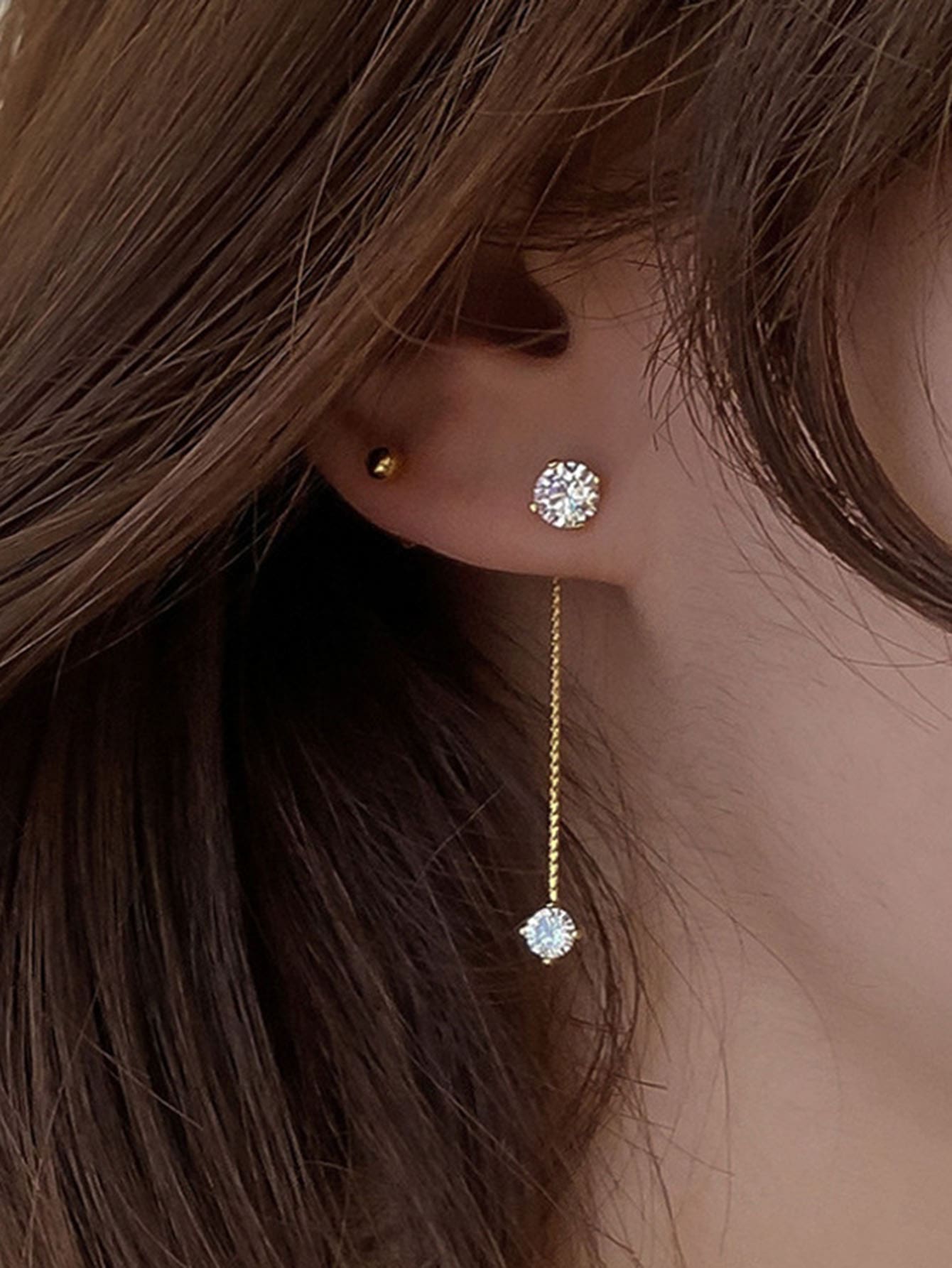 1雙極簡風格長款水鑽鑲嵌前後穿著懸垂耳環,獨特和時髦 - 金黃色 - 查看 1