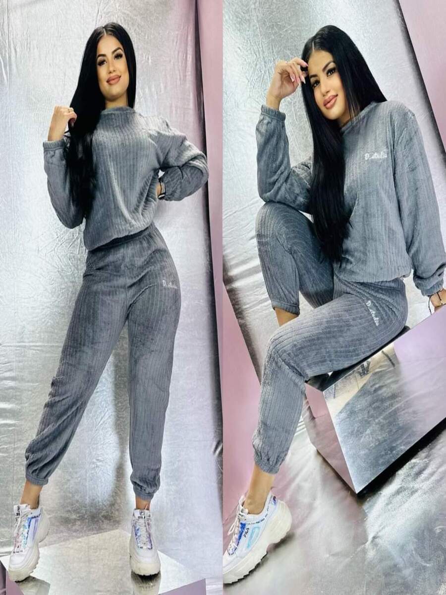 CONJUNTO TEDDY PARA DAMA UNITALLA (30 A 34 EN TALLA) SE ENVIA AL AZAR (SORPRESA) - Gris - Ver 1