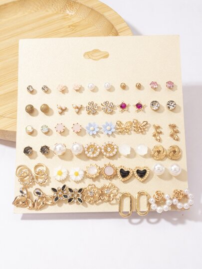 30pairs/Card Simple & Versatile Butterfly, Heart, Bowknot, Faux Pearl And Flower Shaped Earrings Set, European And American Style, Great For Valentine's Day Gift And Bestie,Mom,Mother,Mother's Day,Gift