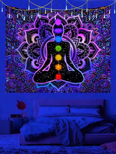1 pieza Tapiz reactivo a la luz UV con patrón de Buda indio y chakra mandala, tapiz de pared de fibra moderna para decoración del hogar, incluye kit de instalación gratuito, fácil de colgar, decoración de habitación, banderas para la habitación, artículos de habitación