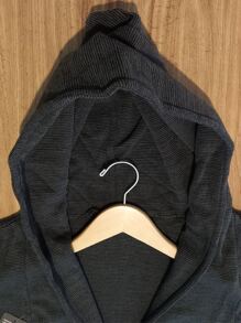 Suéter Largo Capa  Cárdigan Abrigo Saco Para Hombre Con Gorro - Blanco y Negro - Ver 4