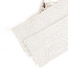 Calças de bebê para usar na parte de baixo, finas e respiráveis, confortáveis, em tela, à prova de mosquitos e antiderrapantes, leggings de cintura alta com acabamento em renda, calças cropped. - Branco - Ver 4