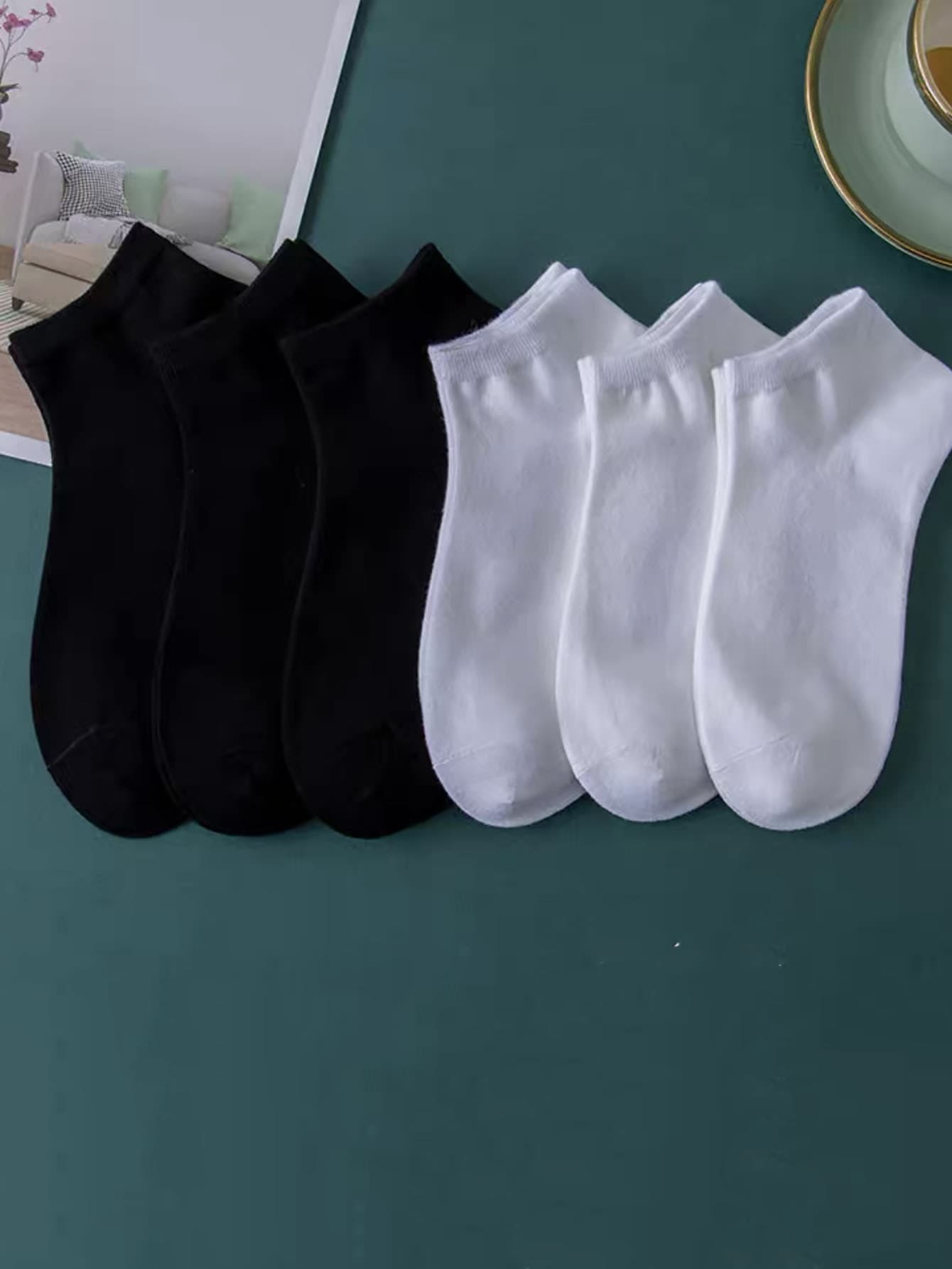 Simple And Fashionable Black 3 Pairs, White 3 Pairs Low Cut Socks