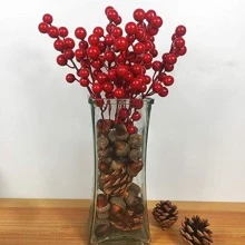 10 piezas de adornos artificiales de bayas rojas con espino, acebo, muérdago y vainas de guisantes para decoración floral de primavera, Día de San Valentín, regalos de cumpleaños, graduación, plantas falsas