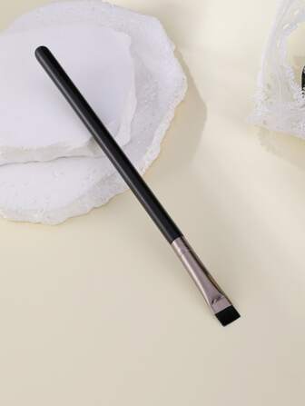 1pc/Set Aluminum Alloy Straight Barrel & Black Wooden Handle Eye Makeup Brush, Including 9mm Flat Head Eyeliner Brush, Detail Makeup Brush, Eyebrow Brush, Fine Art Brush For Detailing And Lining