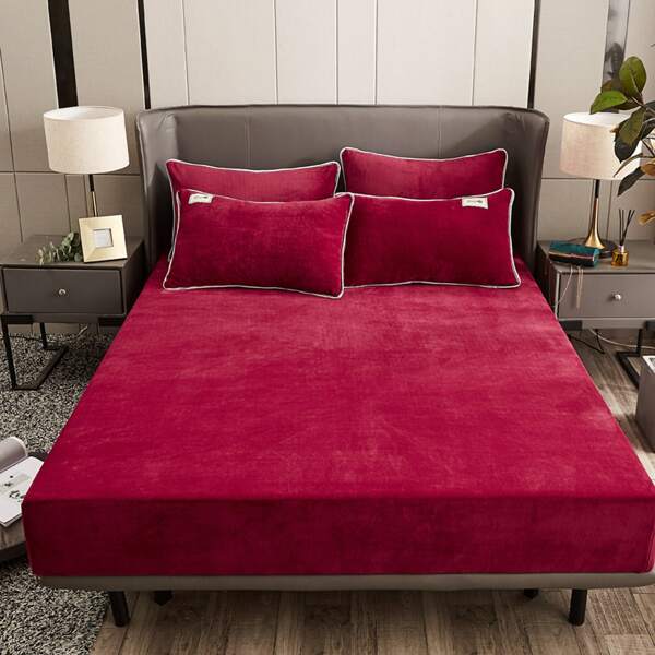 3pcs Solid Soft & Skin-Friendly Milk Velvet Bedsheet Set (1pc Bedsheet, 2pcs Pillowcases) - Simple Solid Color, Fashionable, Warm & Comfortable, Naked Sleep Worry-Free, Warm At A Touch, Flannel Fabric Bedding Set, Class A Maternal & Infant Grade, Skin-Friendly As Milk, 10 Sizes Macaron Colors