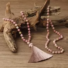 1 Pieza Collar Con Borla De Colgante Hecho A Mano Con Nudos Trenzados De Piedra Natural De 6 Mm Como Regalo