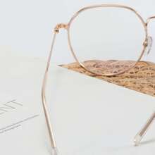 Metal Frame Oval Decor Anti-blue Light Planar Mirror Blue Light Blocking Eyeglasses Frame, 2023 New Computer Protection Eyeglasses For Men And Women Street Fashion Near-sighted Eyeglasses Artistic Vintage Metal Glasses Male With Prescription Lens Frame, Computer Protection Eyeglasses Unisex Fashionable Anti-blue Light Eyeglasses Frame For Street Snap - Emas - View 6