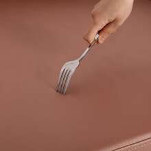 Extra Large Dog Sofa Bed: Dogs Indoor Raised Lounge Chaise Couches Made by Faux Leather - Big Fancy Doggy Furniture Style Beds Mattress Orthopedic for Giant Breed Brown,Christmas Gift to Pets - 40.2 英寸 x 28.3 英寸 x 15.7 英寸 - 查看 7