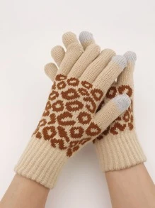 1 双女士时尚简约防风、防冻、保暖内绒豹纹触屏针织全指手套，适合户外活动、骑行、购物和送礼。