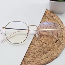 Metal Frame Oval Decor Anti-blue Light Planar Mirror Blue Light Blocking Eyeglasses Frame, 2023 New Computer Protection Eyeglasses For Men And Women Street Fashion Near-sighted Eyeglasses Artistic Vintage Metal Glasses Male With Prescription Lens Frame, Computer Protection Eyeglasses Unisex Fashionable Anti-blue Light Eyeglasses Frame For Street Snap - Emas - View 4